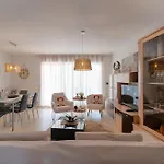 아파트 Pompidu *